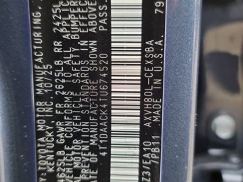 Used 2026 Toyota Camry SE w/ Convenience Package FWD image 24