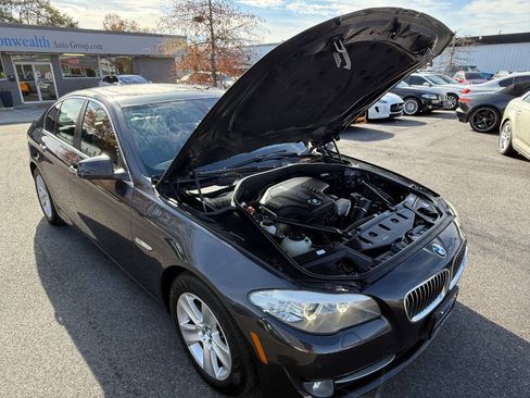 Used 2013 BMW 528i xDrive Sedan AWD/4WD image 24