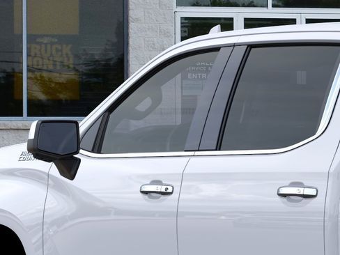 New 2026 Chevrolet Silverado 1500 High Country w/ Technology Package AWD/4WD image 12