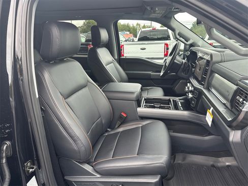 New 2026 Ford F250 Lariat w/ Black Appearance Package image 13