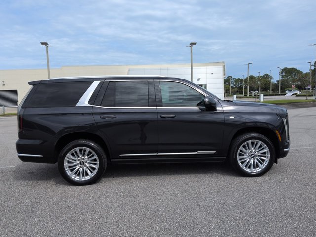 Used 2025 Cadillac Escalade Premium Luxury w/ Touring Package AWD/4WD image 4