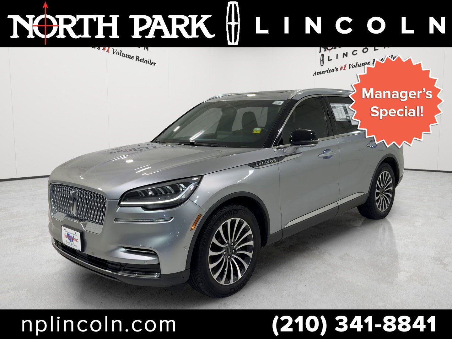 Used 2023 Lincoln Aviator Reserve w/ Class IV Trailer Tow Package RWD image 1