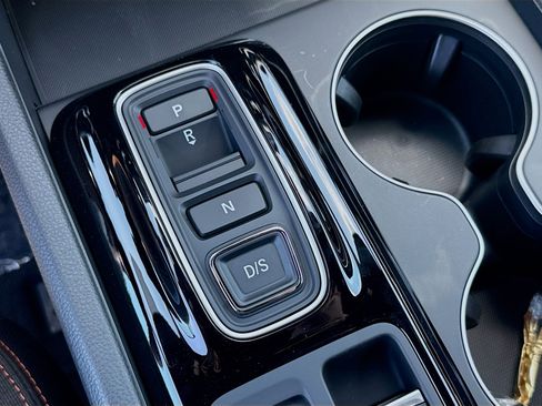 New 2026 Honda Pilot Sport image 16