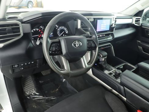 Used 2022 Toyota Tundra SR5 image 11