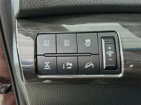 Used 2012 Kia Sorento EX w/ EX V6 Premium Pkg image 12