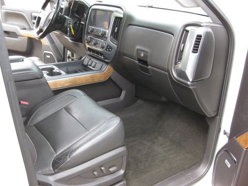 Used 2014 Chevrolet Silverado 1500 LTZ w/ LTZ Plus Package AWD/4WD image 40