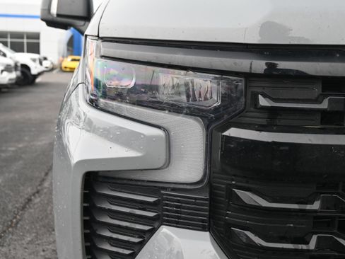 Used 2024 Chevrolet Silverado 1500 LT Trail Boss w/ LT Trail Boss Premium Package image 6