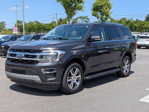 Used 2024 Ford Expedition Limited RWD image 7