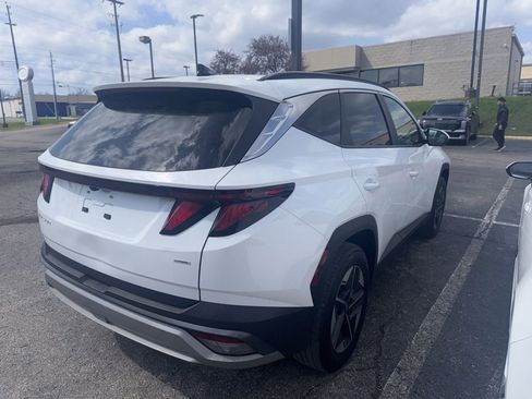 Used 2025 Hyundai Tucson SEL image 4