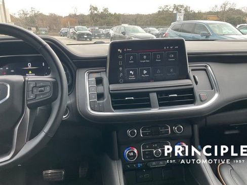 Used 2023 GMC Yukon XL AT4 w/ LPO, Floor Liner Package image 21