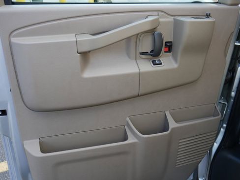 New 2025 Chevrolet Express 2500 w/ Driver Convenience Package image 22