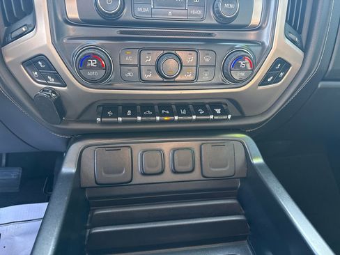 Used 2017 GMC Sierra 2500 Denali image 23