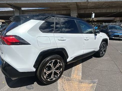 Used 2024 Toyota RAV4 XSE image 5