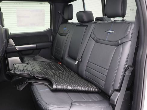 New 2026 Ford F450 Platinum w/ FX4 Off-Road Package image 21