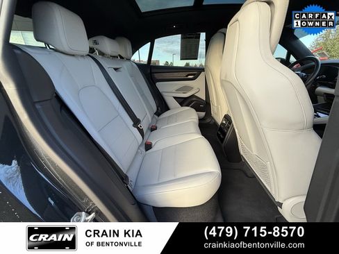 Used 2024 Porsche Macan 4 Electric image 30