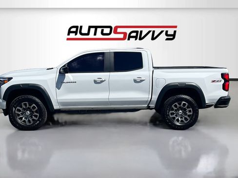 Used 2024 Chevrolet Colorado Z71 w/ Z71 Convenience Package 2 AWD/4WD image 4