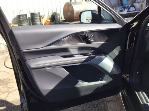 New 2026 Cadillac Lyriq V image 17