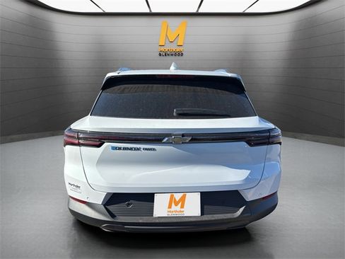 New 2026 Chevrolet Equinox EV LT image 6