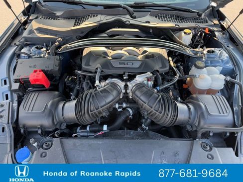 Used 2024 Ford Mustang GT Premium image 10