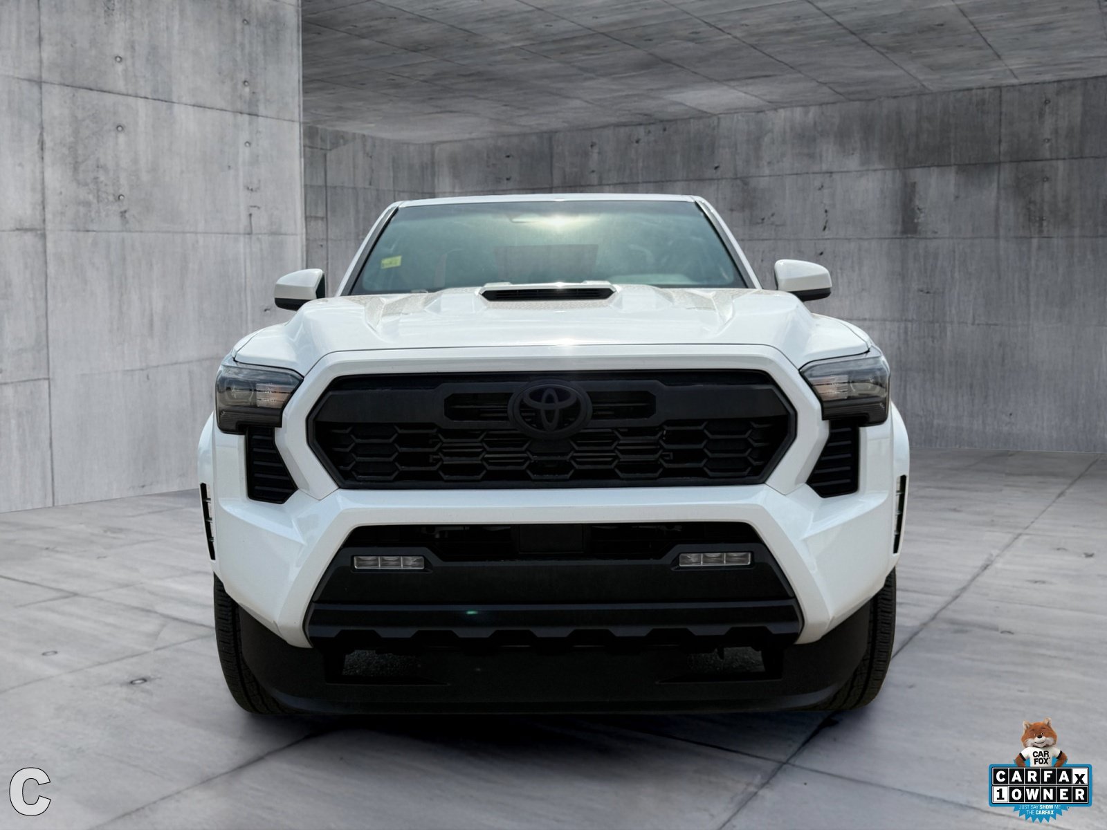 Used 2024 Toyota Tacoma TRD Sport RWD image 5