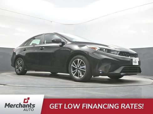 Used 2023 Kia Forte LXS FWD image 33
