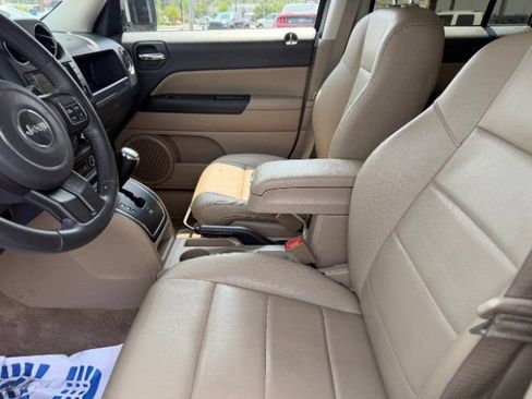 Used 2016 Jeep Patriot High Altitude AWD/4WD image 20