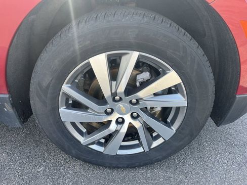 Used 2023 Chevrolet Equinox Premier image 32