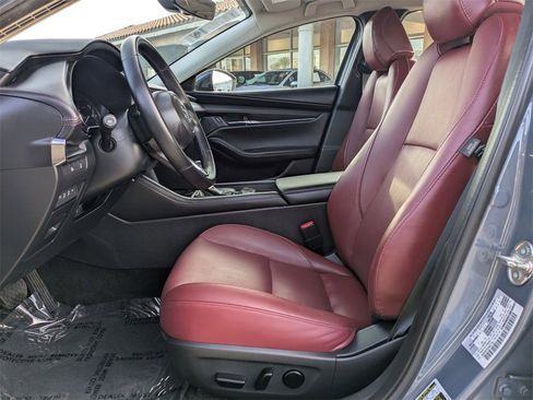 Used 2025 MAZDA MAZDA3 s image 25