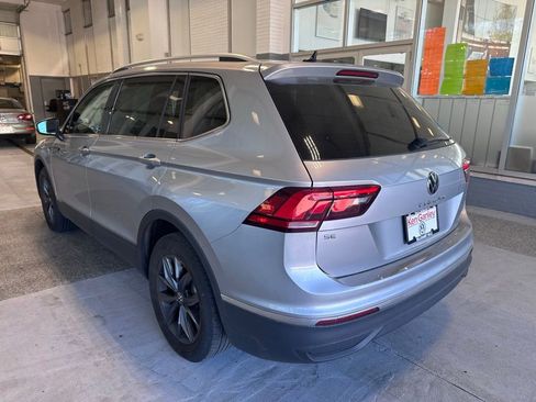 Used 2023 Volkswagen Tiguan SE FWD image 7