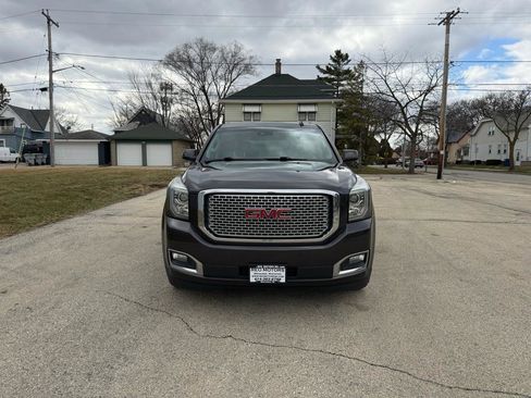 Used 2016 GMC Yukon Denali w/ Open Road Package image 2