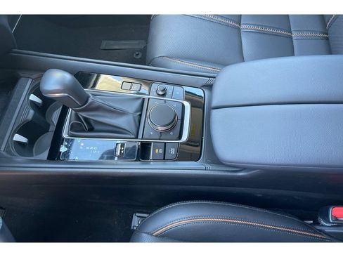 Certified 2025 MAZDA CX-50 AWD 2.5 Hybrid w/ Cargo Package image 33