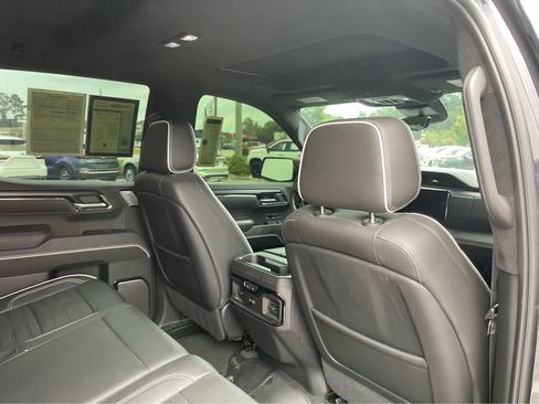 Used 2024 GMC Sierra 1500 AT4X AWD/4WD image 30