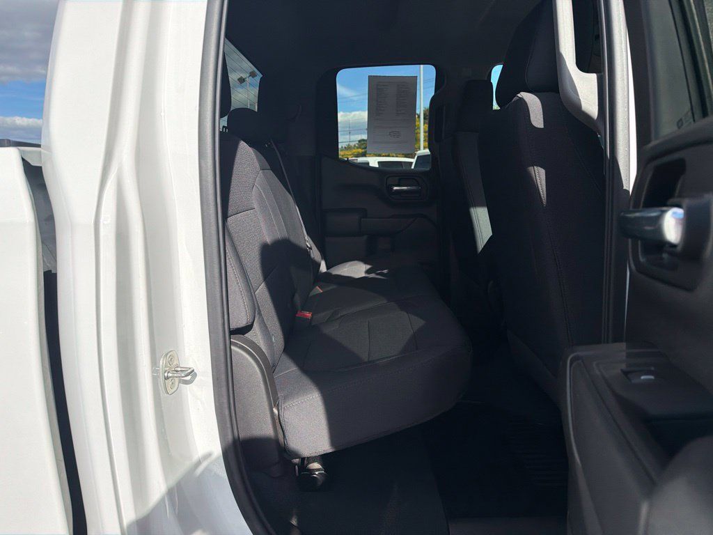Used 2021 Chevrolet Silverado 1500 Custom w/ LPO, Dark Essentials Package AWD/4WD image 27
