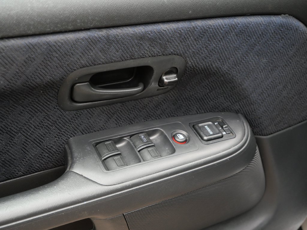 Used 2006 Honda CR-V LX image 22