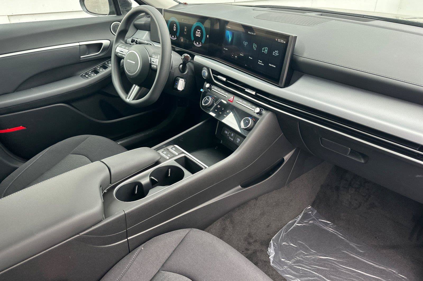 New 2027 Hyundai Sonata Blue FWD image 14