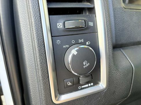Used 2016 RAM 2500 Limited AWD/4WD image 16
