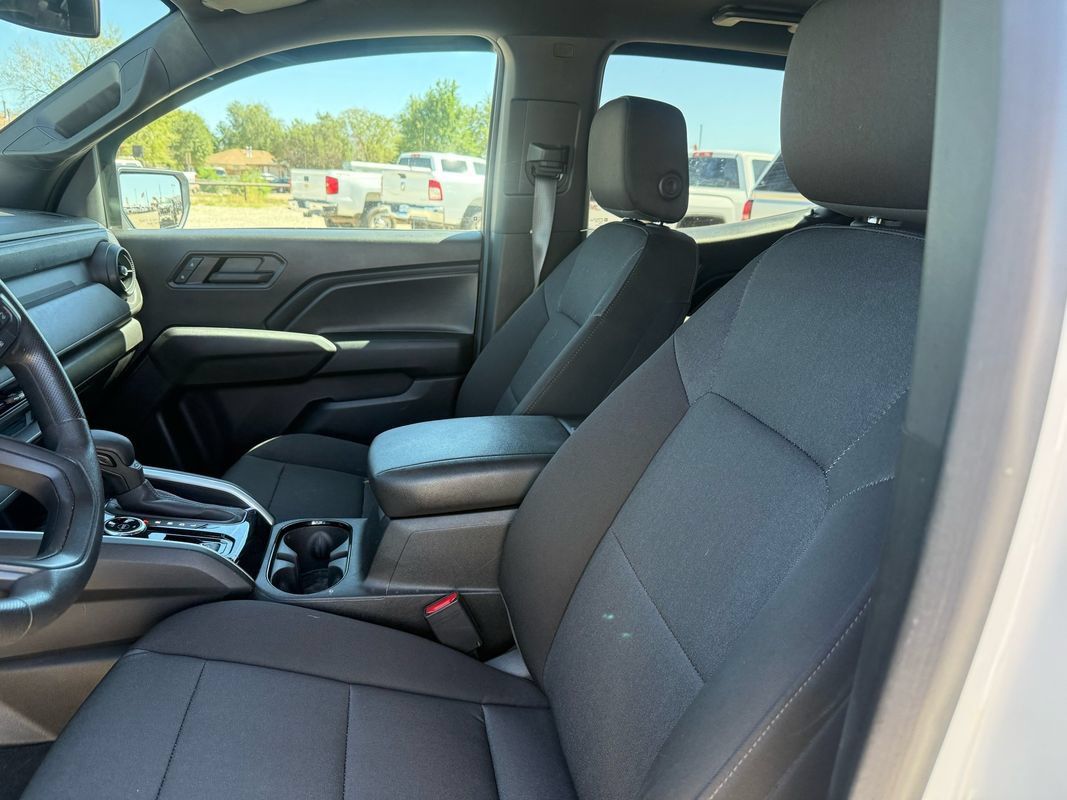 Used 2023 Chevrolet Colorado Trail Boss w/ LPO, Skid Plate Package AWD/4WD image 30