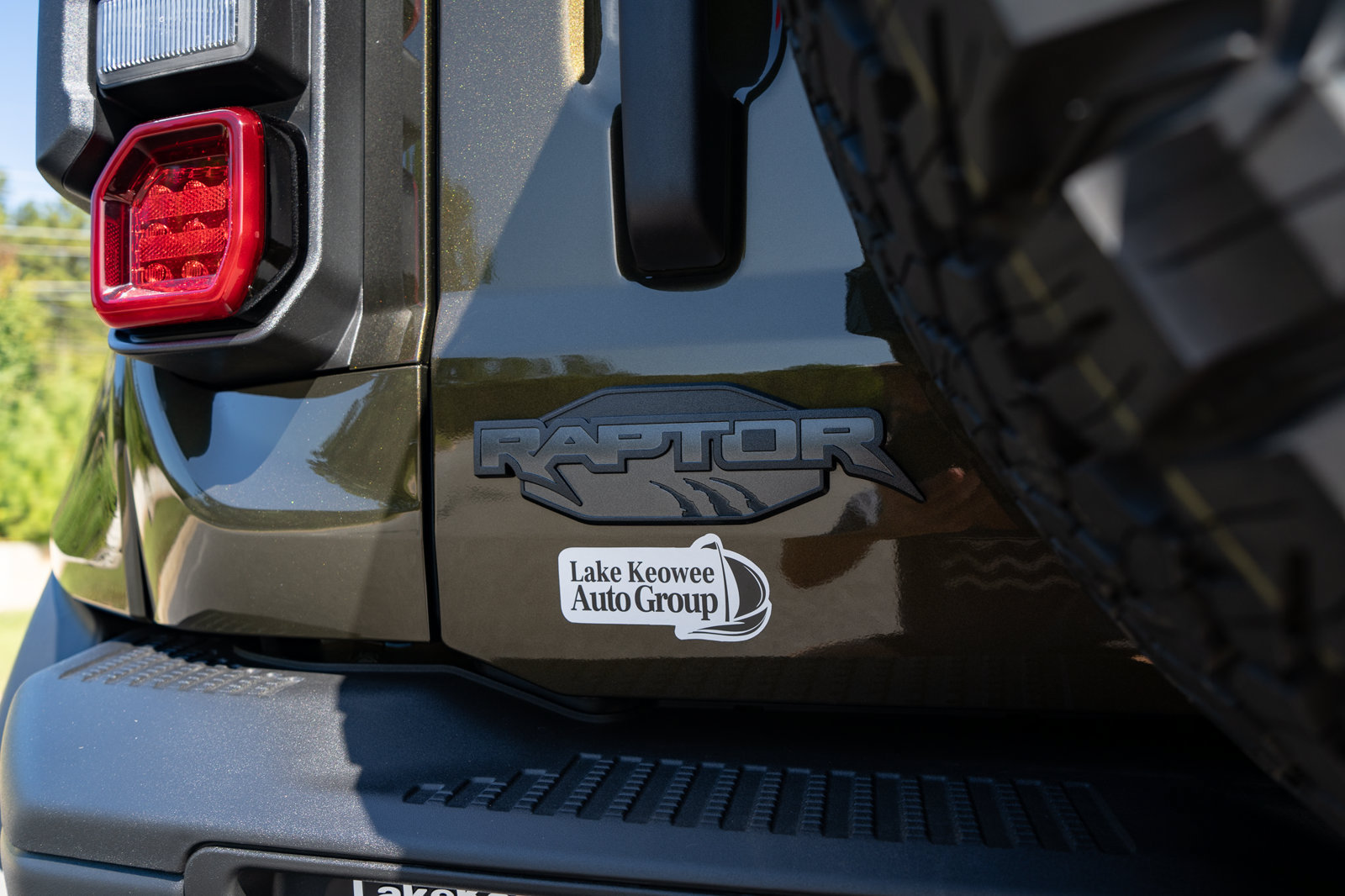 New 2026 Ford Bronco Raptor w/ Interior Carbon Fiber Pack AWD/4WD image 20