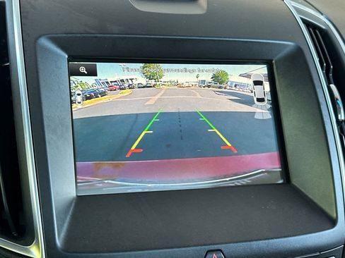 Used 2015 Ford Edge Titanium w/ Equipment Group 302A FWD image 22