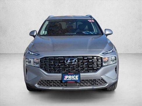 Used 2023 Hyundai Santa Fe SEL image 2