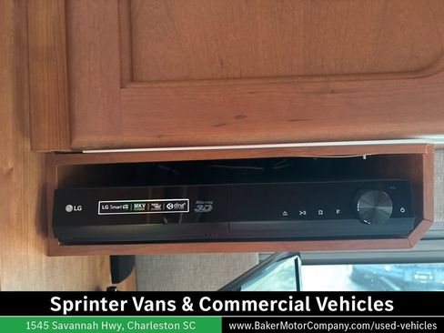 Used 2016 Mercedes-Benz Sprinter 3500 image 30