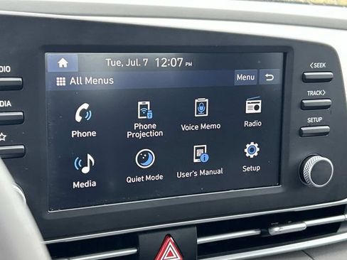 Certified 2025 Hyundai Elantra Sport FWD image 28