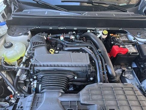 New 2025 Ford Maverick Lobo AWD/4WD image 18