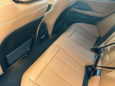 Used 2023 BMW i4 eDrive35 w/ Premium Package image 12