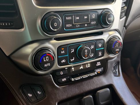 Used 2015 Chevrolet Tahoe LT w/ Luxury Package RWD image 18