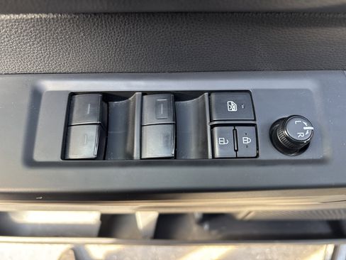 Used 2024 Toyota Tundra SR5 w/ SR5 Convenience Package AWD/4WD image 16