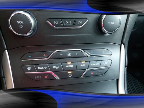 Used 2020 Ford Edge SEL w/ Convenience Package AWD/4WD image 21
