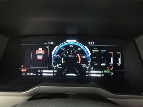 Used 2025 Toyota Tundra TRD Pro AWD/4WD image 9