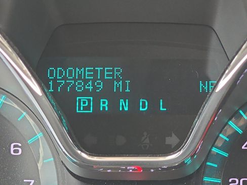 Used 2013 Chevrolet Traverse LTZ AWD/4WD image 11