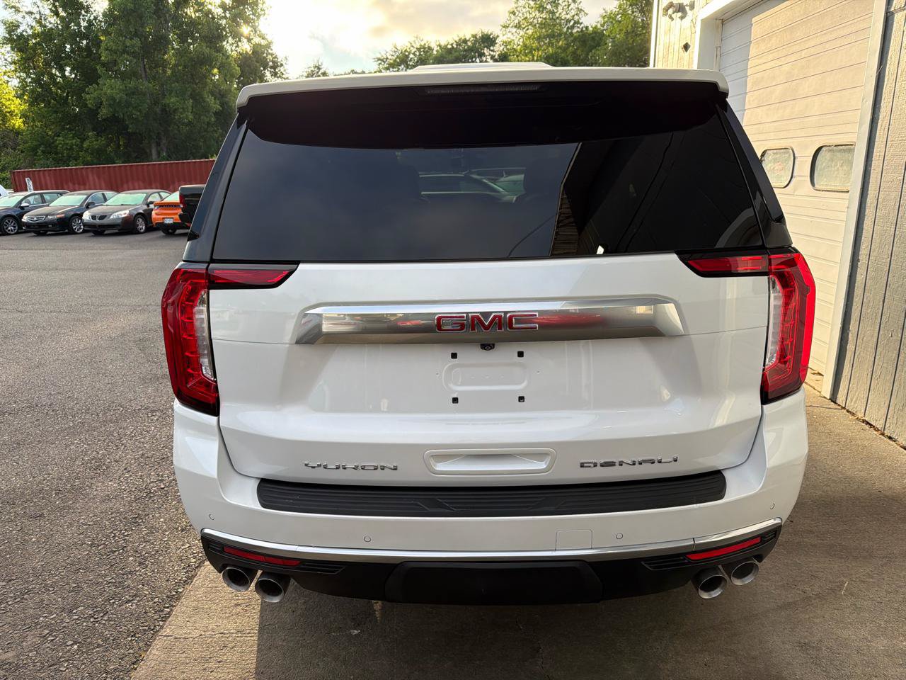 Used 2021 GMC Yukon Denali AWD/4WD image 5